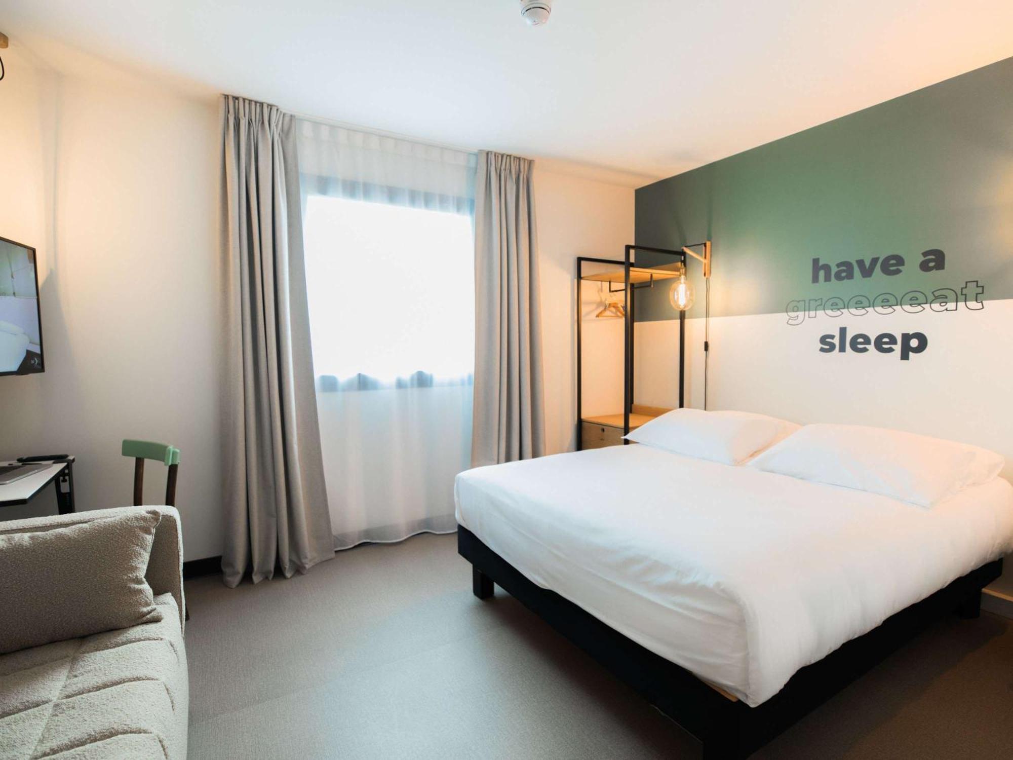 Greet Hotel Brest Aeroport Guipavas Екстер'єр фото