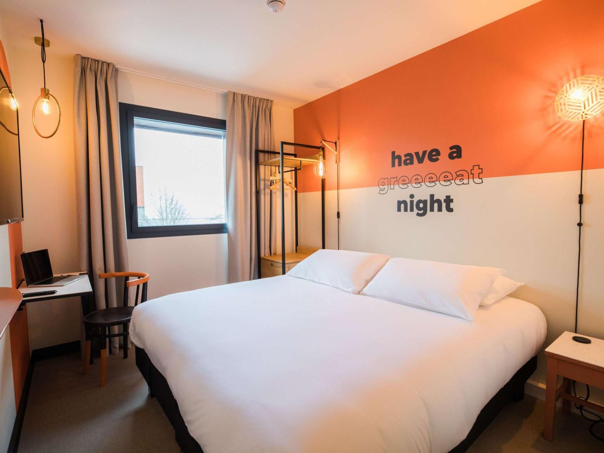 Greet Hotel Brest Aeroport Guipavas Екстер'єр фото